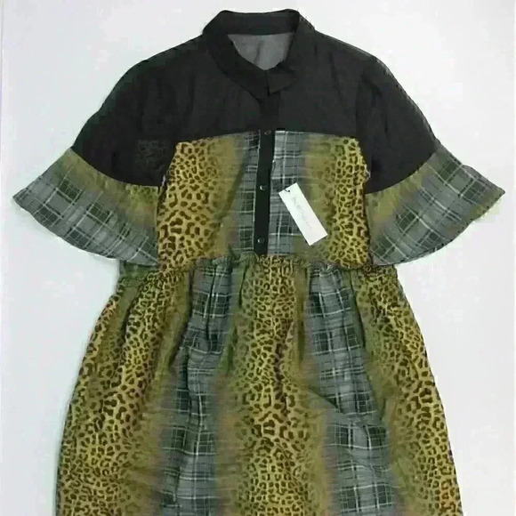 BCBGMaxAzria Tops - NWT $118 BCBGMAXAZRIA Womens S Top Blouse